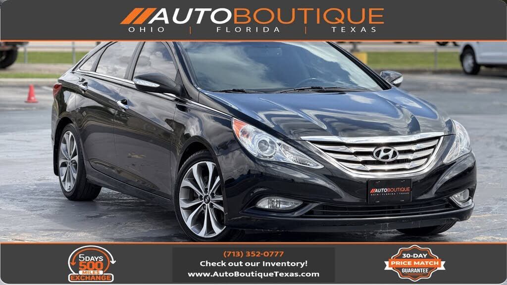 2013 HYUNDAI Sonata