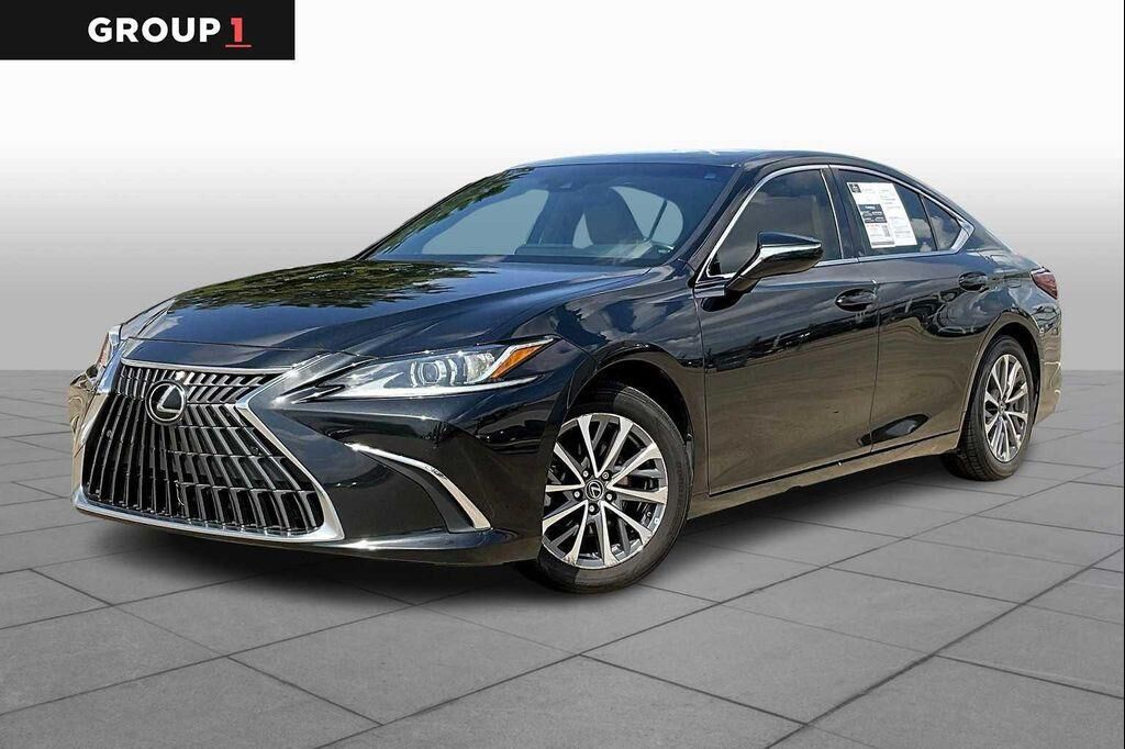 2022 LEXUS ES