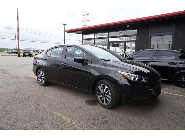 2024 NISSAN Versa