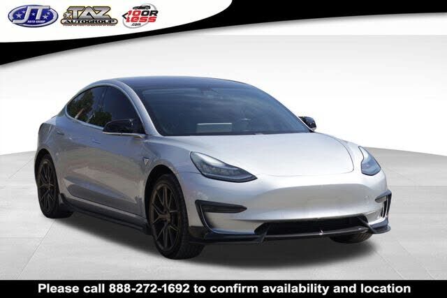 2018 TESLA Model 3