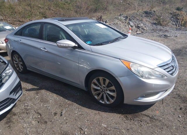 2011 HYUNDAI Sonata