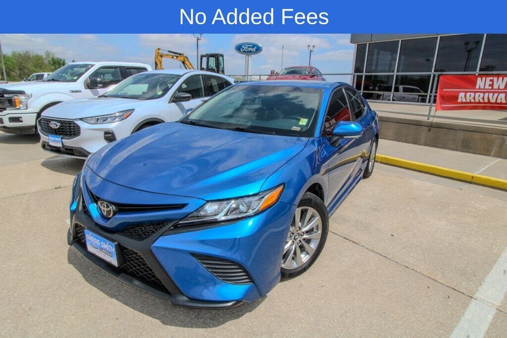 2018 TOYOTA Camry