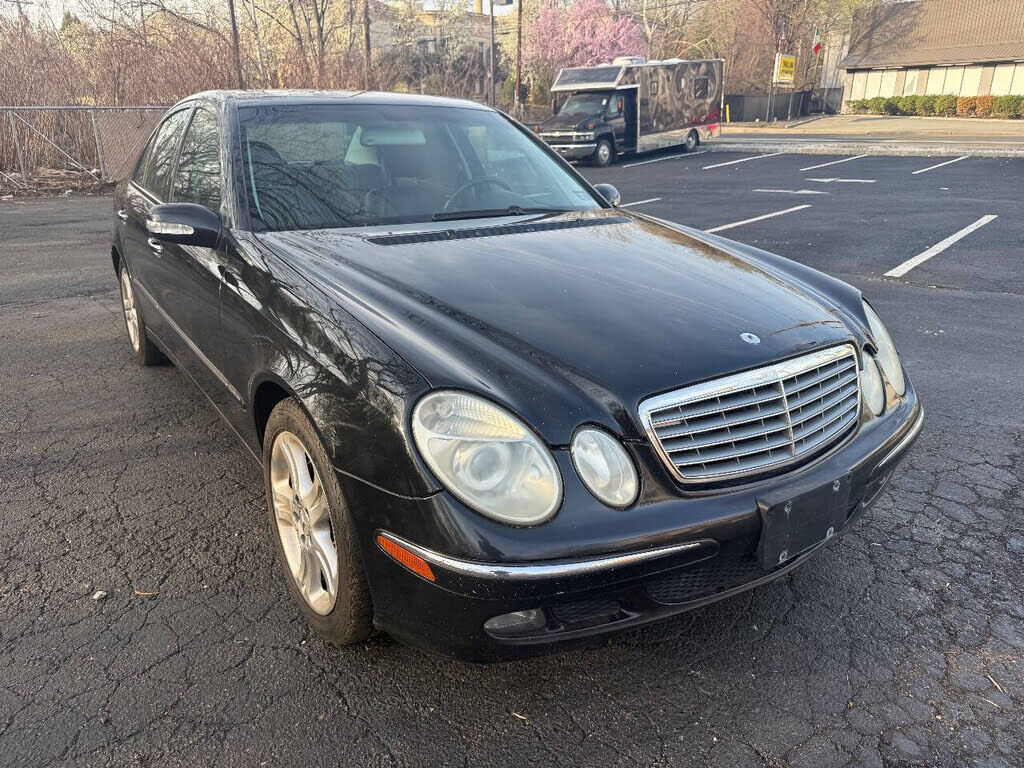 2005 MERCEDES-BENZ E-Class