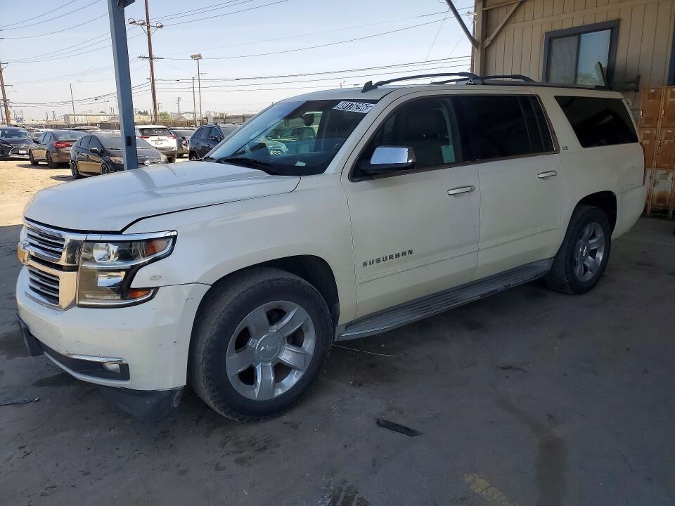 2015 CHEVROLET Suburban