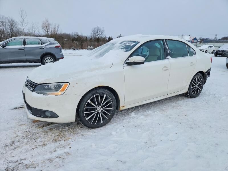 2012 VOLKSWAGEN Jetta