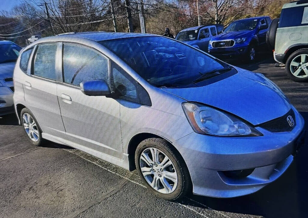 2011 HONDA Fit