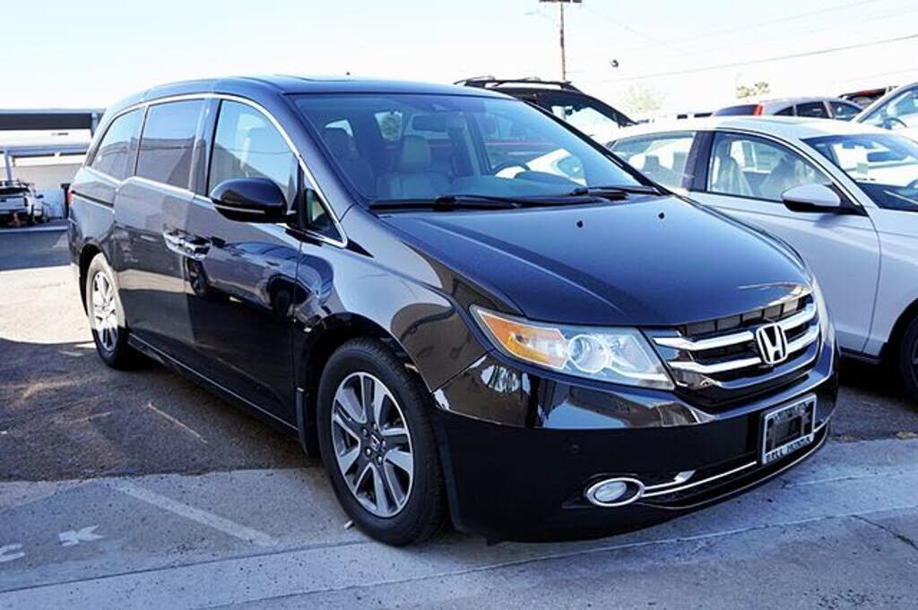 2017 HONDA Odyssey