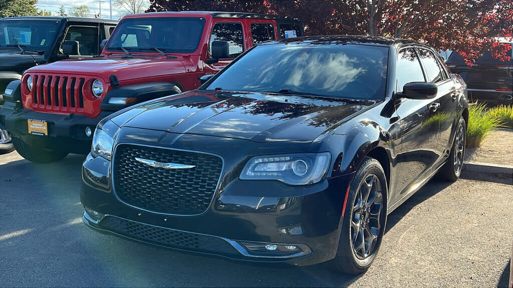 2016 CHRYSLER 300