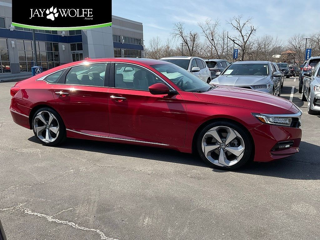 2018 HONDA Accord