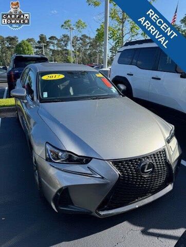 2017 LEXUS IS