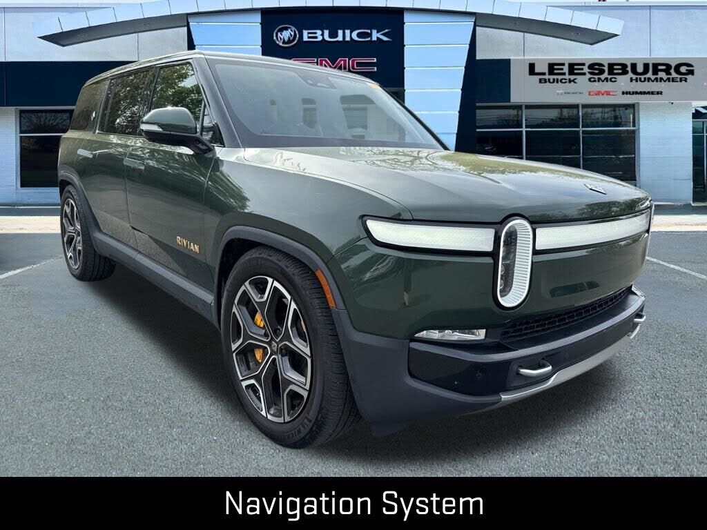 2022 RIVIAN R1S