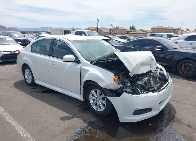 2012 SUBARU Legacy