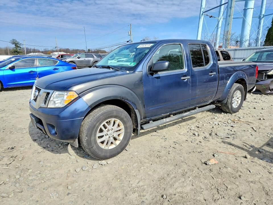 2015 NISSAN Frontier