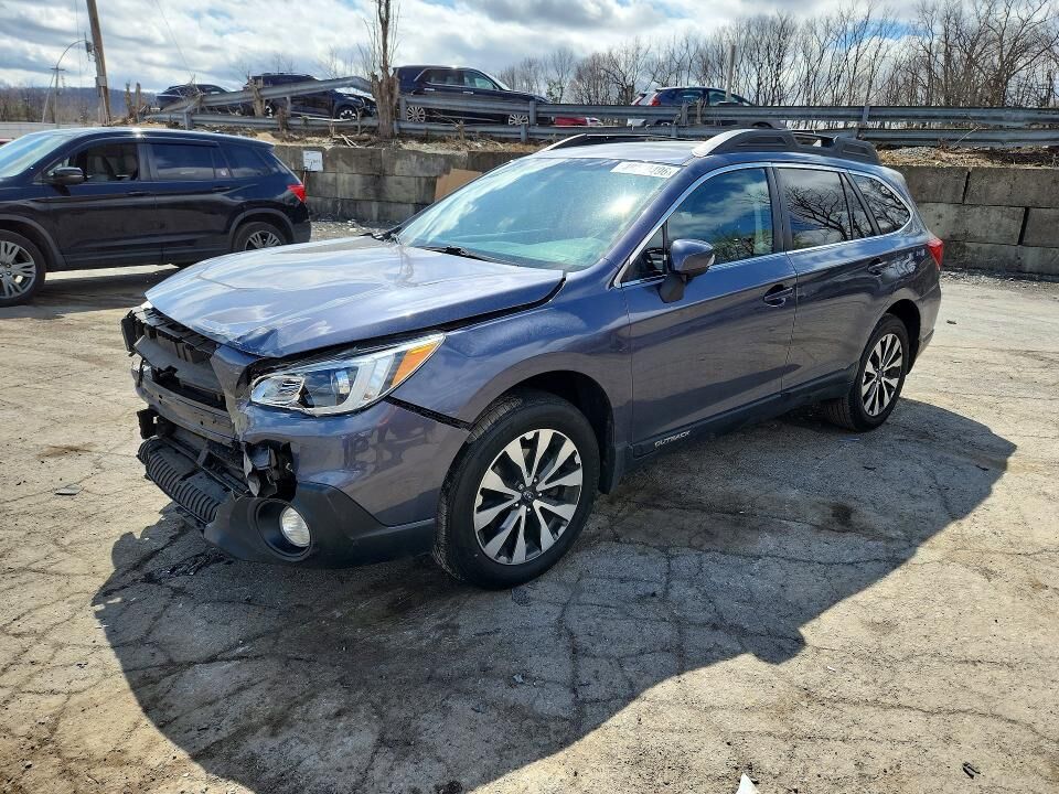 2016 SUBARU Outback