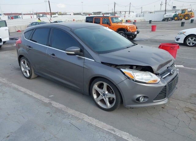 2014 FORD Focus