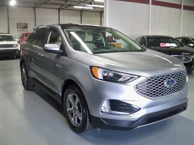 2023 FORD Edge