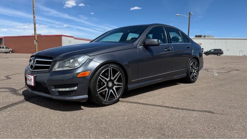 2013 MERCEDES-BENZ C-Class