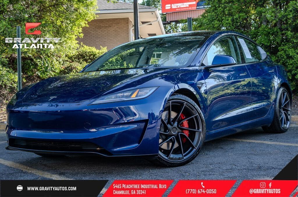 2025 TESLA Model 3