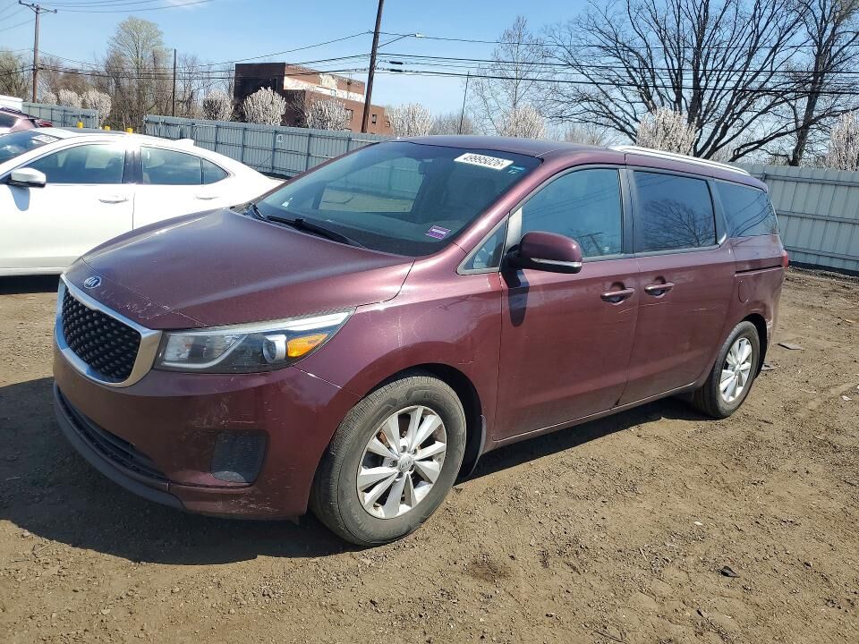 2016 KIA Sedona