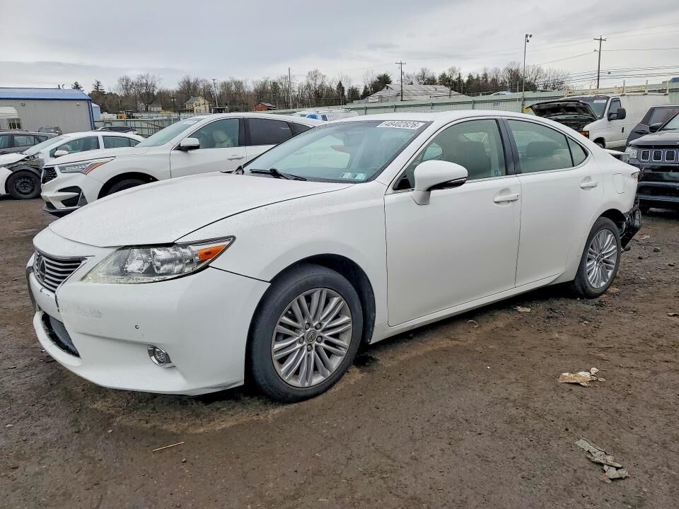 2015 LEXUS ES