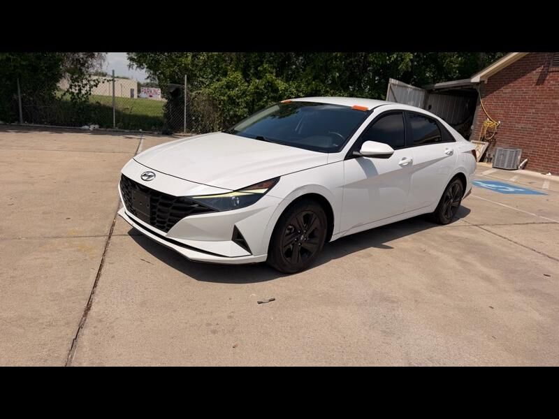 2021 HYUNDAI Elantra