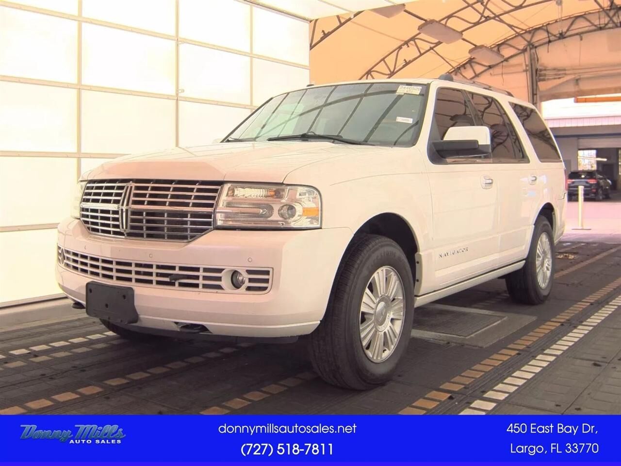 2014 LINCOLN Navigator