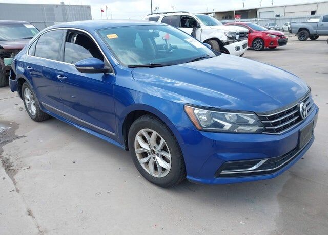 2016 VOLKSWAGEN Passat