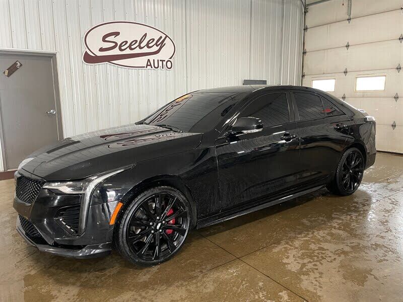2021 CADILLAC CT4