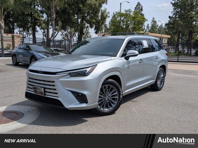 2025 LEXUS TX