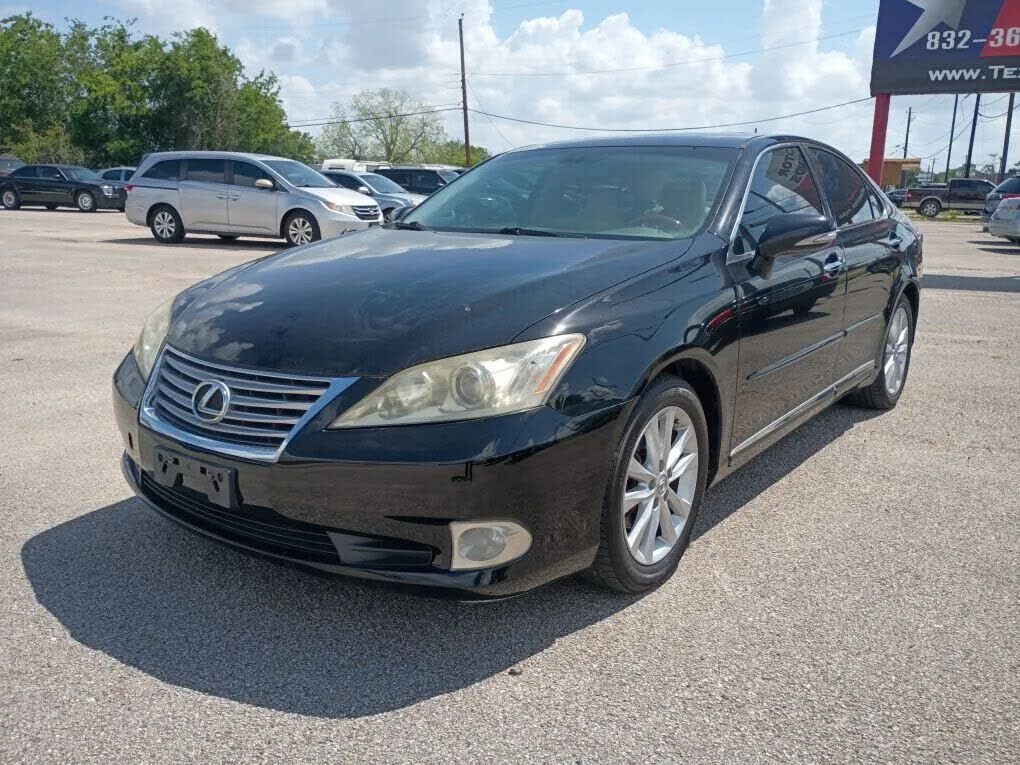 2011 LEXUS ES