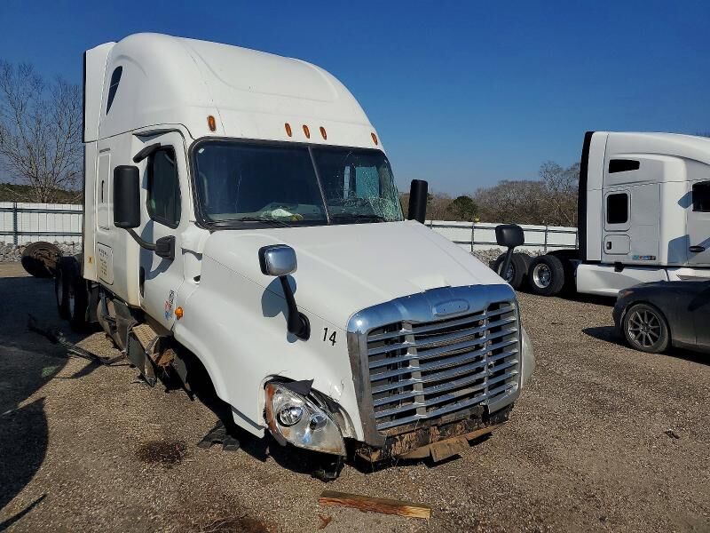 2016 FREIGHTLINER Cascadia