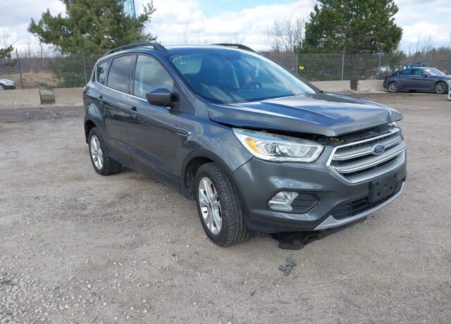 2017 FORD Escape