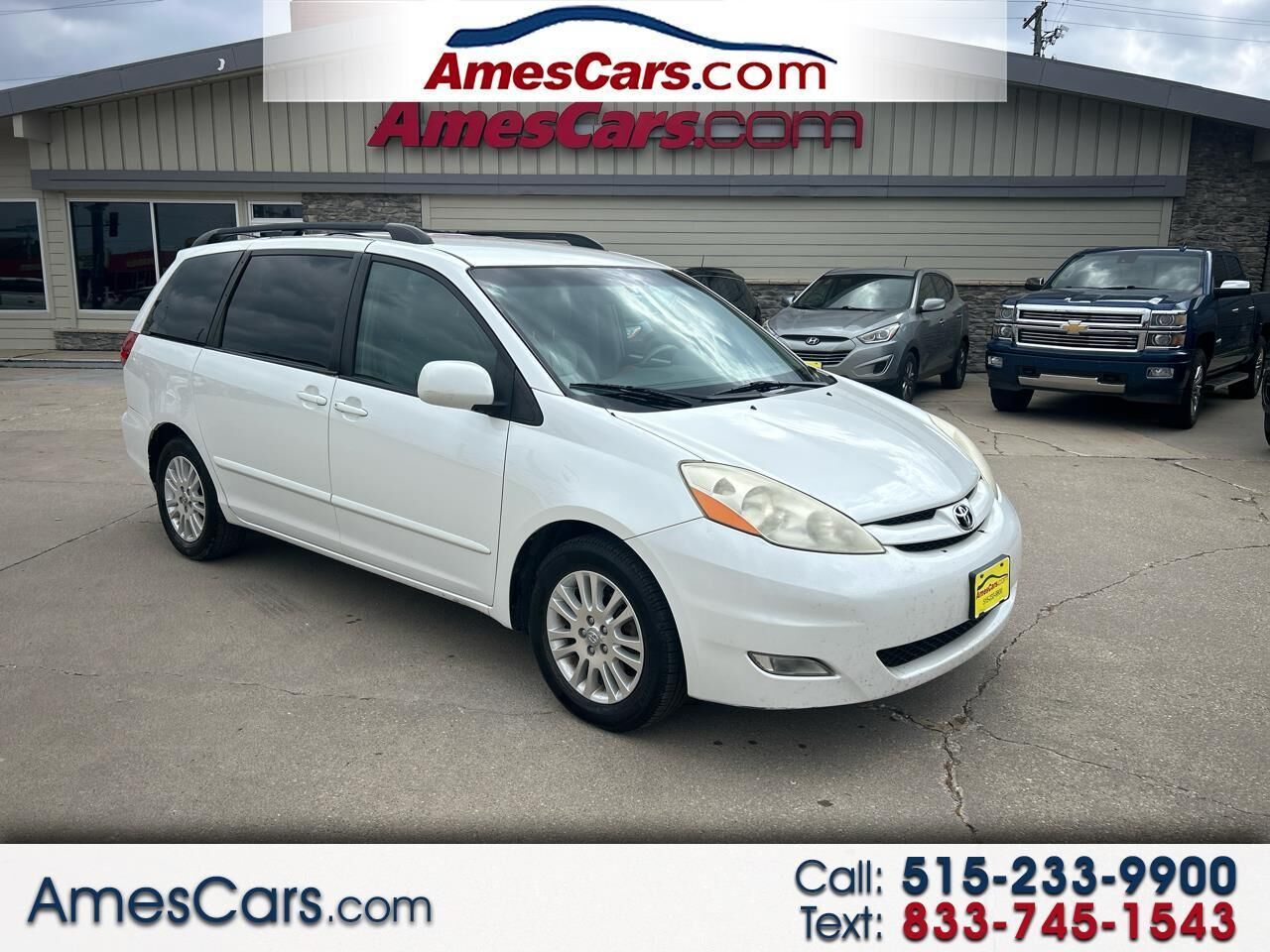 2010 TOYOTA Sienna