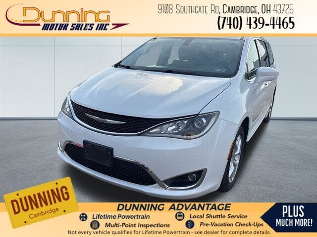 2017 CHRYSLER Pacifica