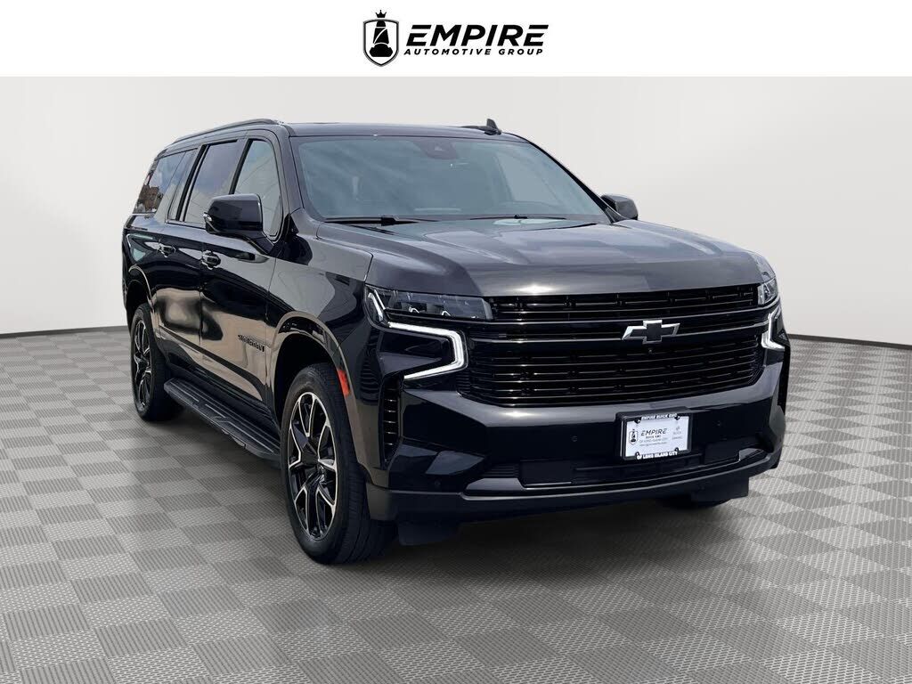 2024 CHEVROLET Suburban