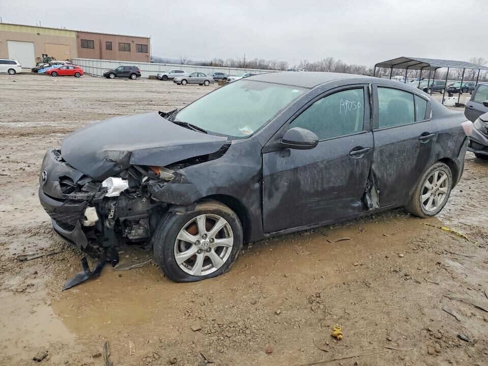 2011 MAZDA Mazda3