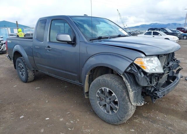 2016 NISSAN Frontier
