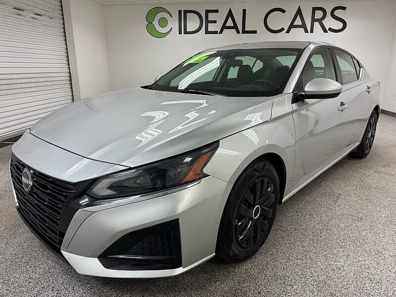 2023 NISSAN Altima