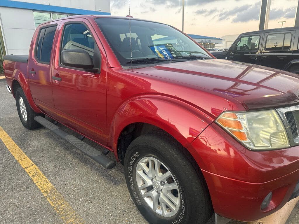 2015 NISSAN Frontier