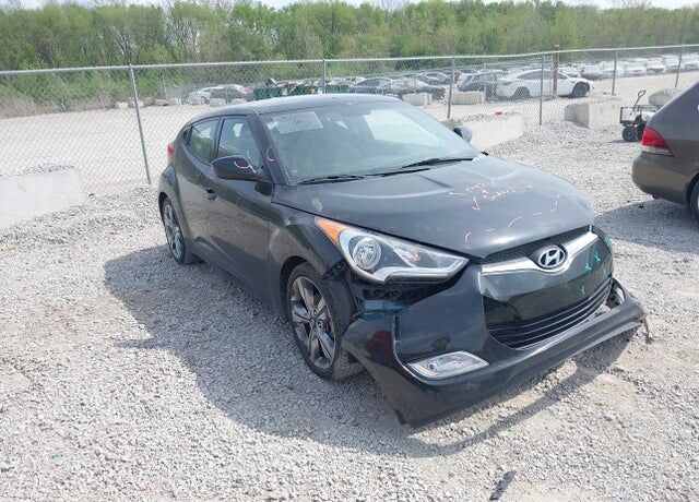 2017 HYUNDAI Veloster