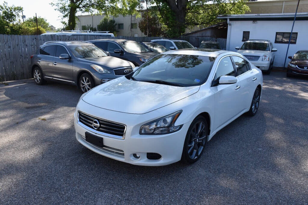 2014 NISSAN Maxima