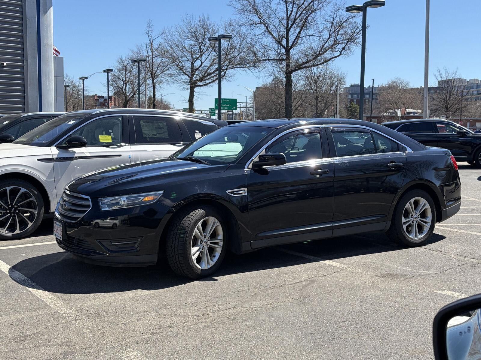 2016 FORD Taurus