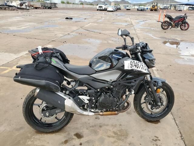 2025 KAWASAKI Z500