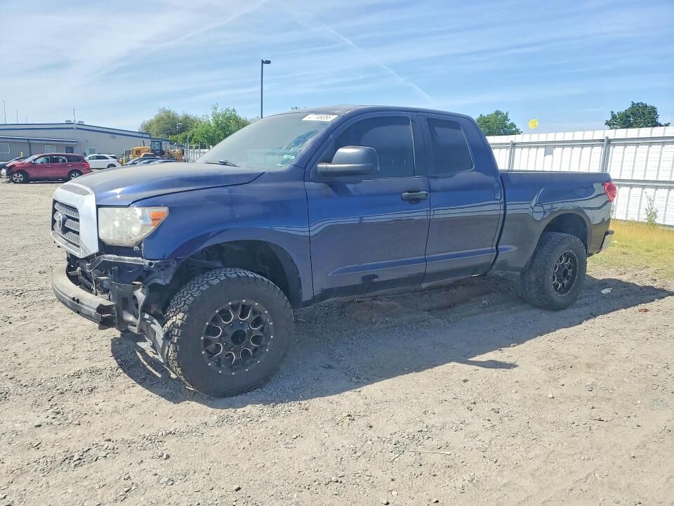 2008 TOYOTA Tundra