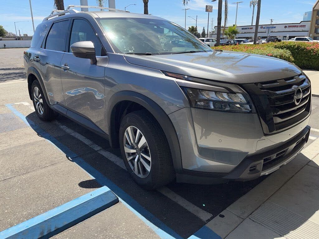 2025 NISSAN Pathfinder