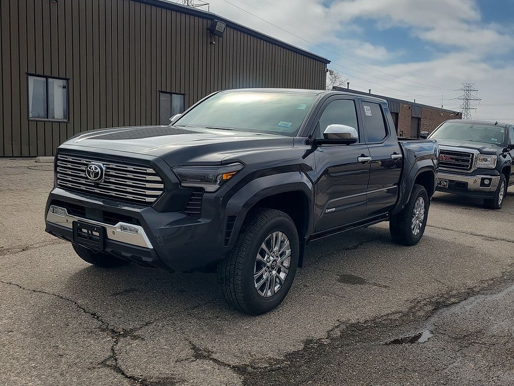2025 TOYOTA Tacoma