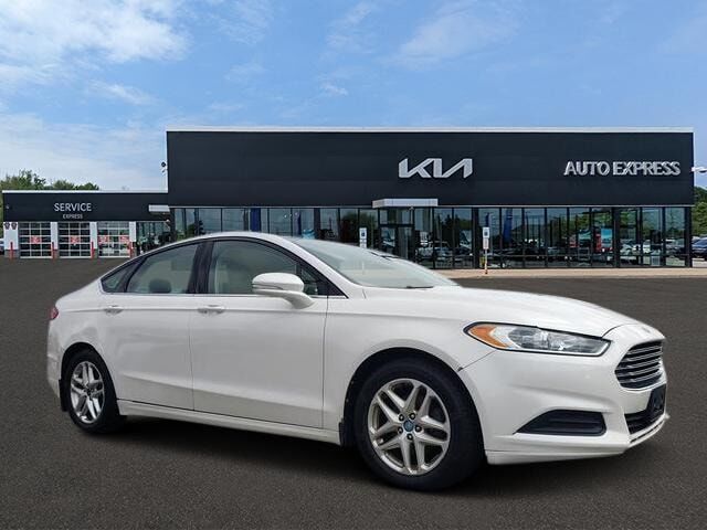2013 FORD Fusion
