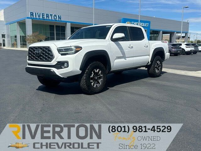 2023 TOYOTA Tacoma