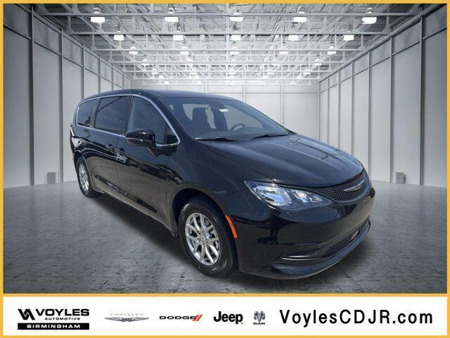 2026 CHRYSLER Voyager