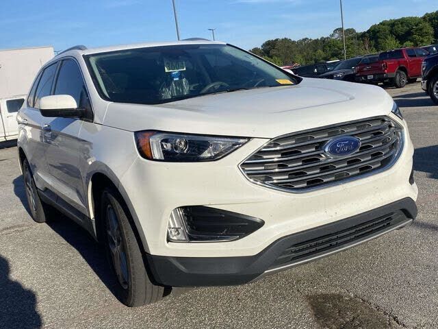 2022 FORD Edge
